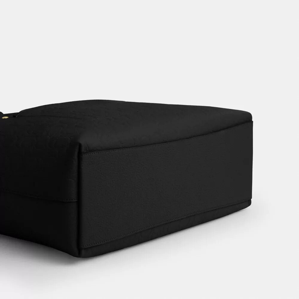 Bolsos Tote en piel exclusiva