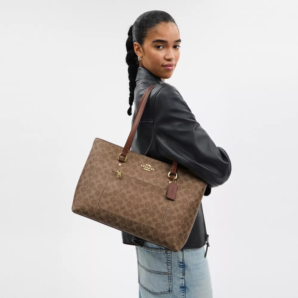Bolsos Tote en Signature Canvas