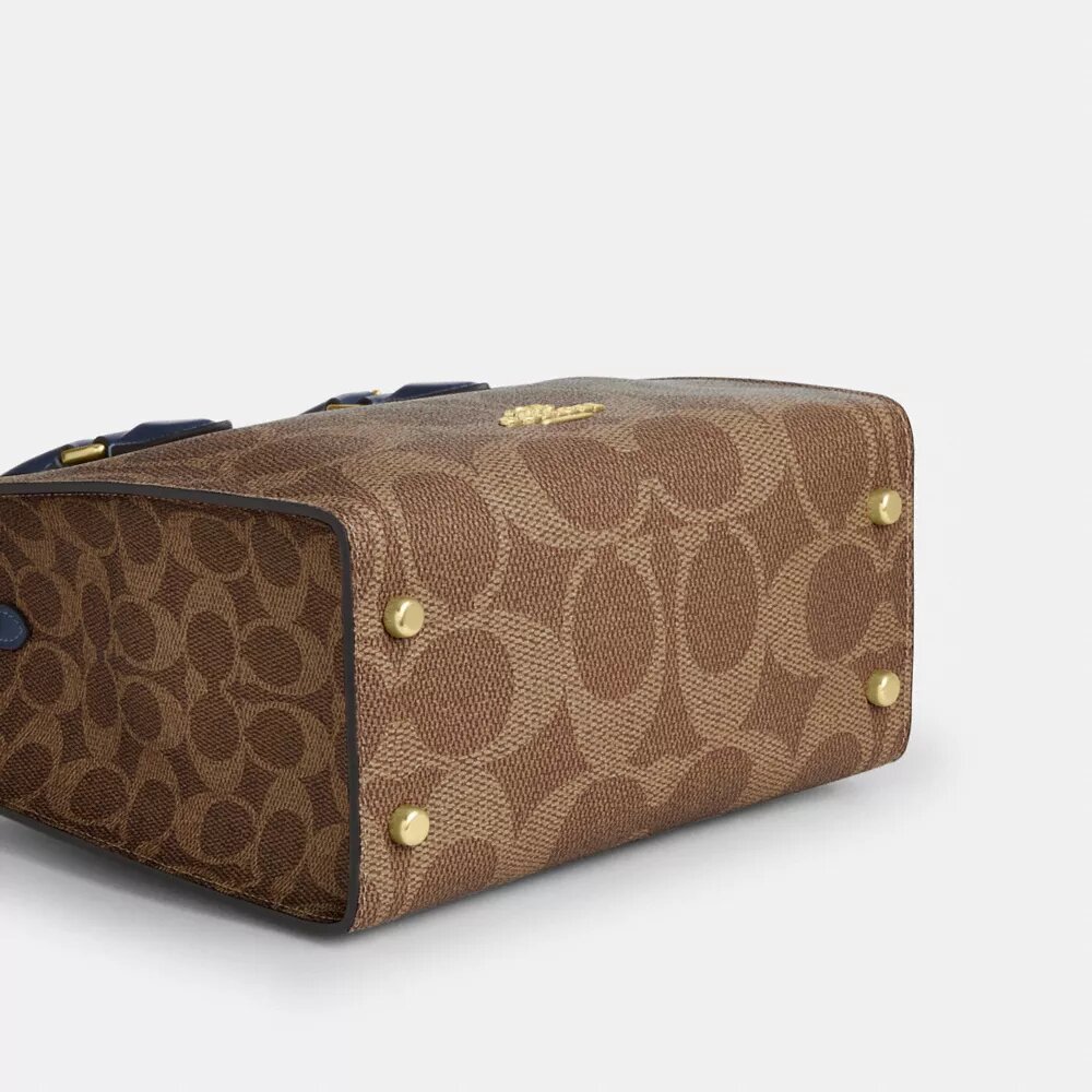 Bolsos Tote pequeño Maggie en Signature Canvas
