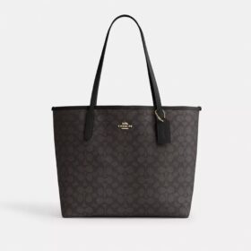 Bolsos Tote urbanos en Signature Canvas