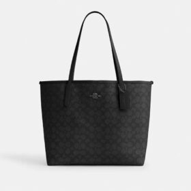 Bolsos Tote urbanos en Signature Canvas
