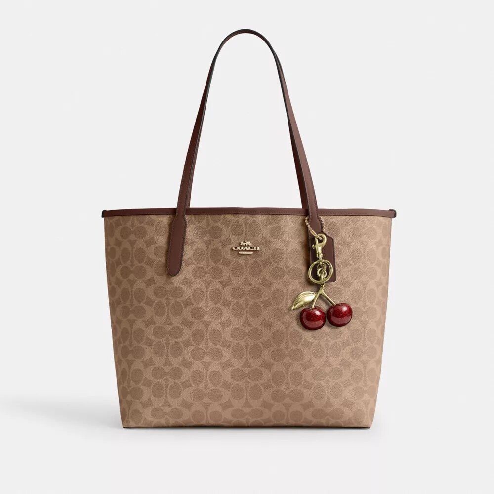 Bolsos Tote urbanos en Signature Canvas