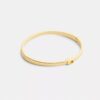 Brazalete fino con bisagra característico