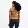 Camiseta con cuello de rayas, un clásico de la marca, en algodón orgánico