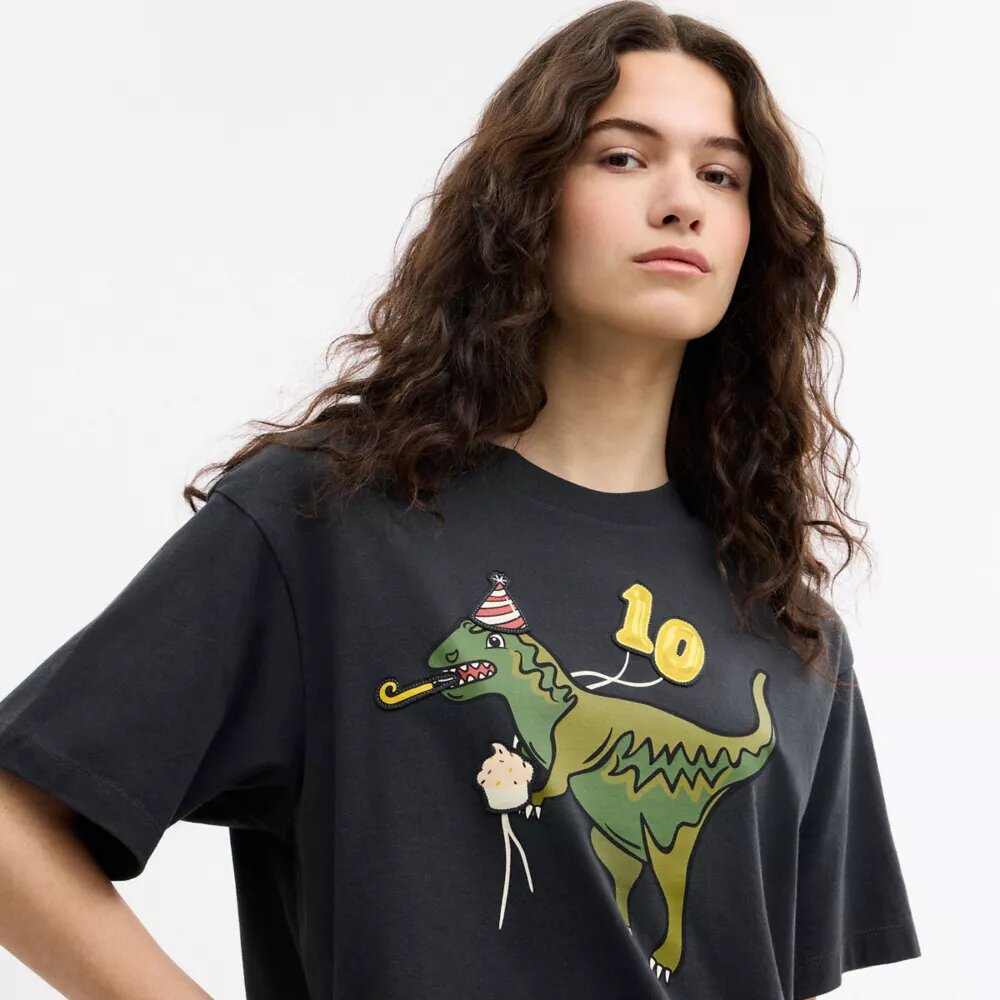 Camiseta holgada «Rexy 10th Birthday» de algodón orgánico