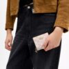 Cartera con cierre a presión en Signature Canvas