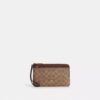 Cartera con doble cremallera en Signature Canvas