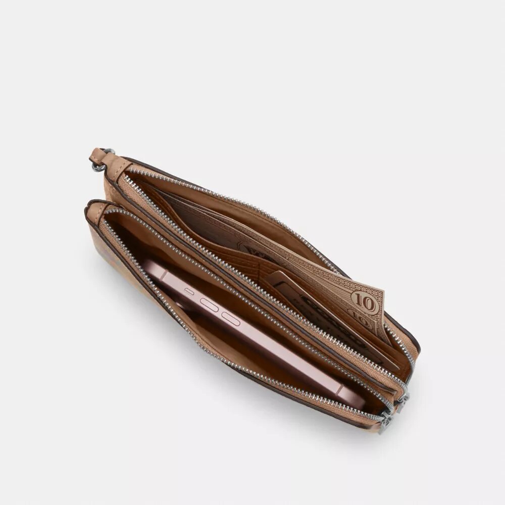 Cartera con doble cremallera en Signature Canvas