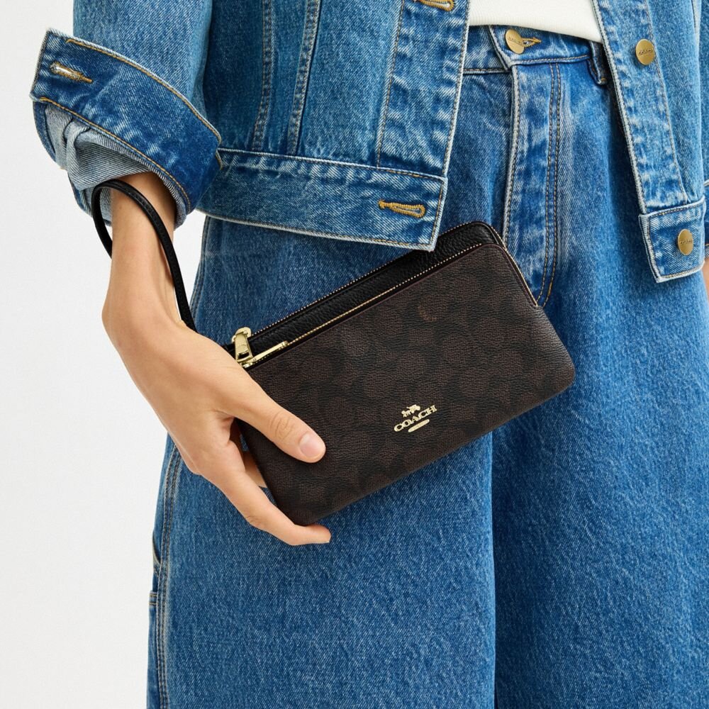 Cartera con doble cremallera en Signature Canvas