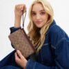 Cartera con doble cremallera en Signature Canvas