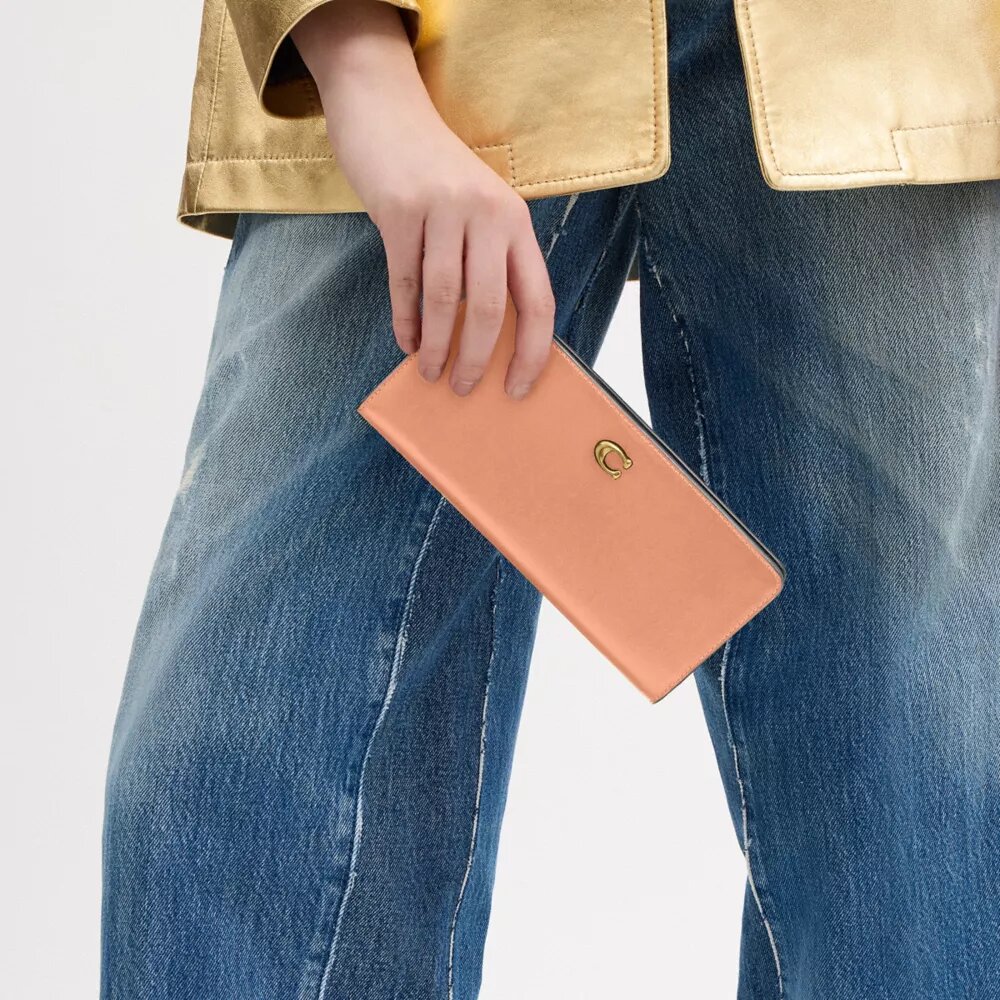 Cartera esencial y delgada
