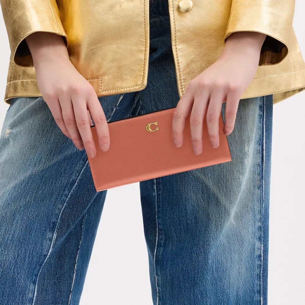 Cartera esencial y delgada