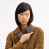 Cartera Essential Slim en jacquard exclusivo