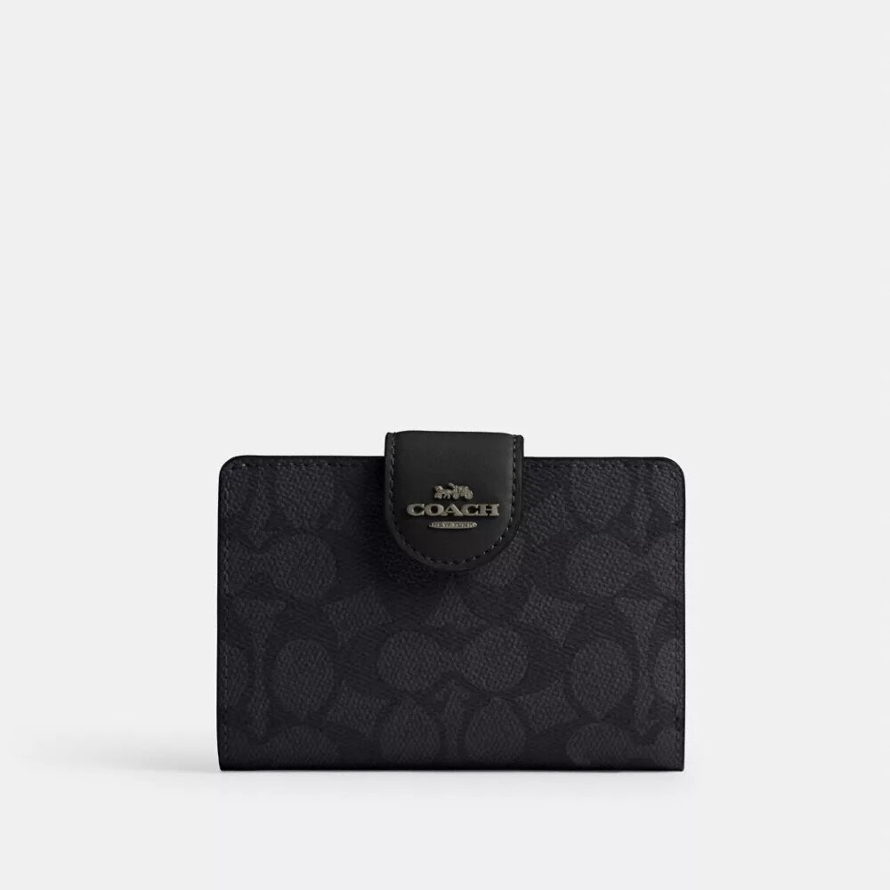 Cartera mediana con cremallera en las esquinas, en Signature Canvas