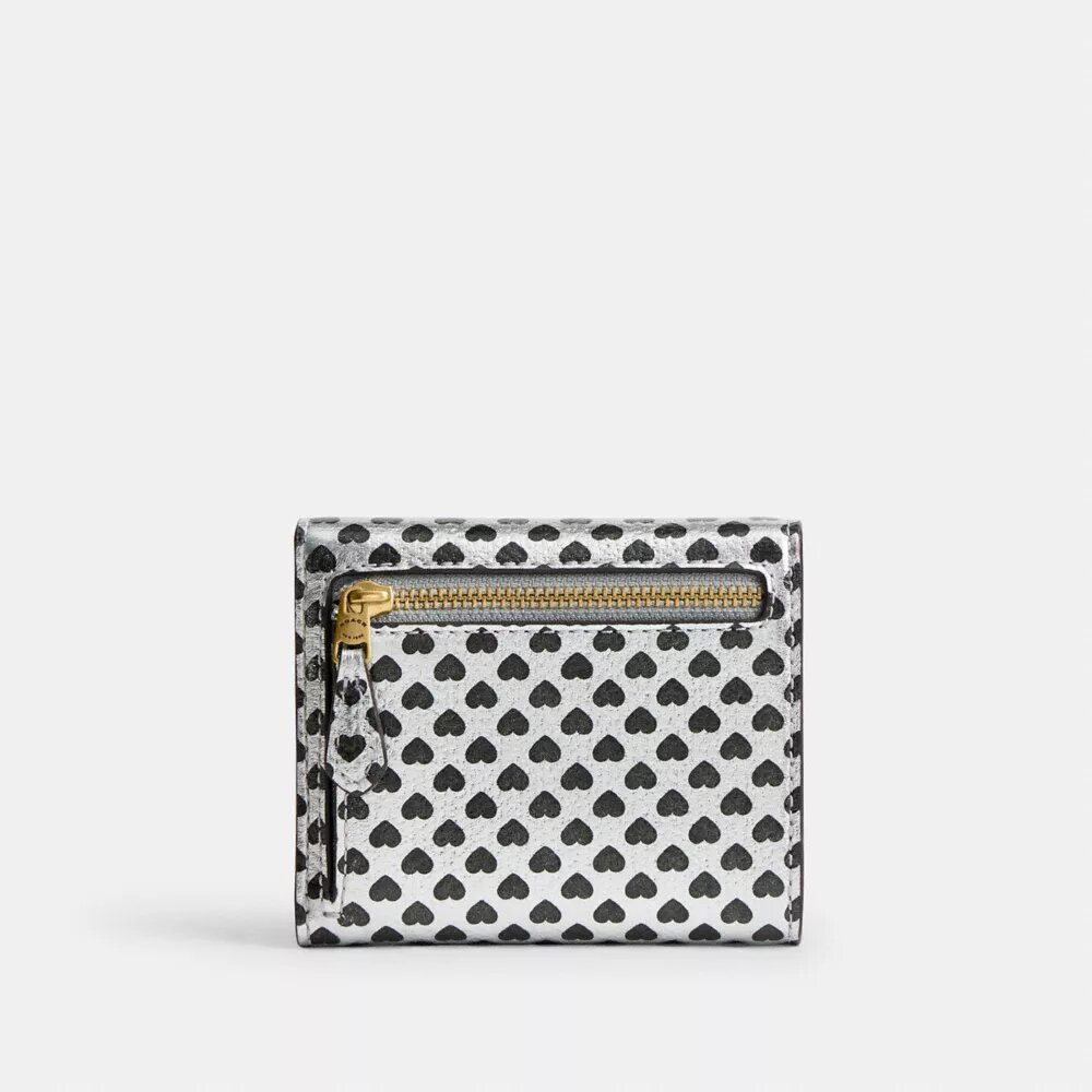 Cartera pequeña Mila con solapa y estampado de corazones