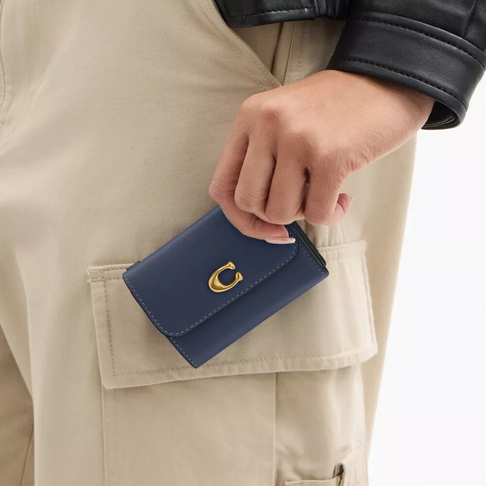 Cartera portatarjetas esencial
