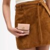 Cartera portatarjetas esencial en color block