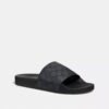 Chanclas de piscina en Signature Canvas