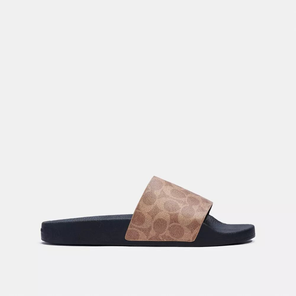 Chanclas de piscina en Signature Canvas
