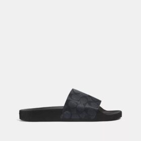 Chanclas de piscina en Signature Canvas