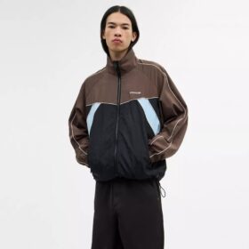 Chaqueta deportiva de poliéster reciclado