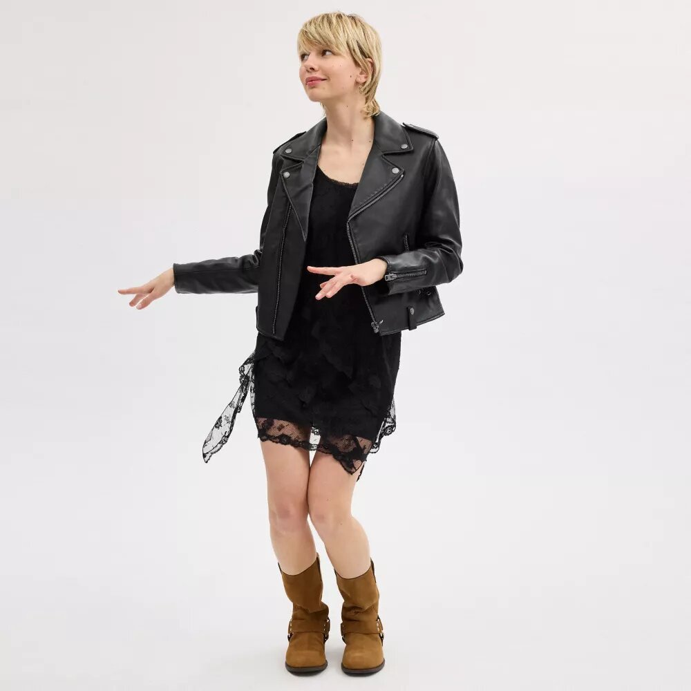 Chaqueta motera