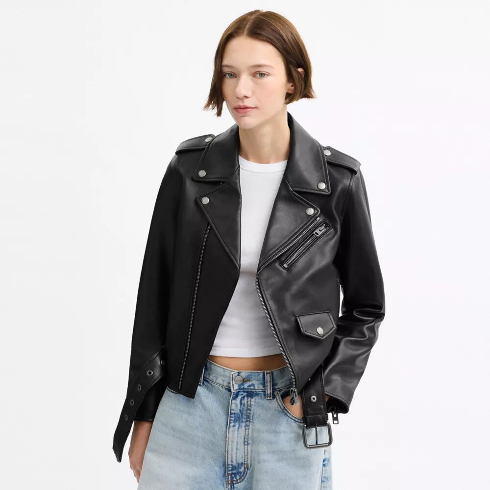 Chaqueta motera con cinturón