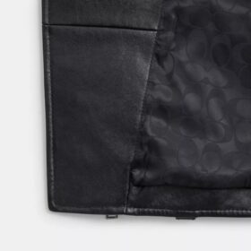 Chaqueta motera de cuero encogido