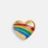Colgante de zapato con corazón arcoíris