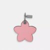 Colgante para bolso con forma de flor