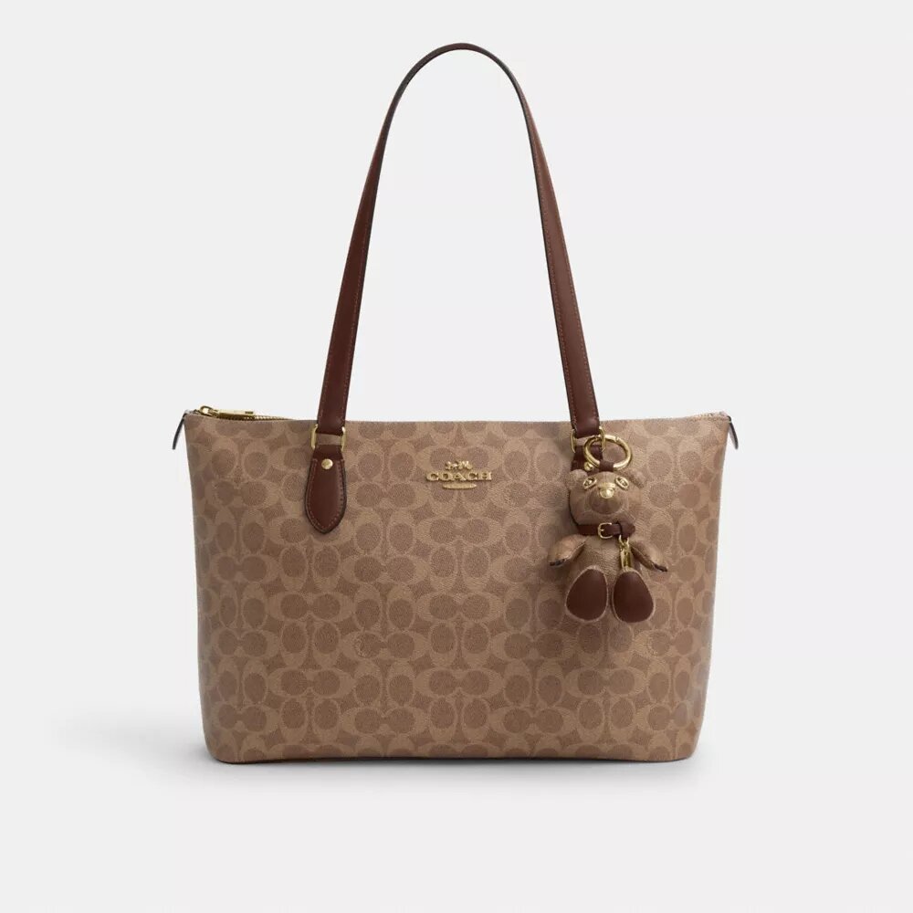 Colgante para bolsos coleccionable con forma de oso en Signature Canvas