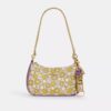 Colgante para bolsos con cierre de presión y estampado floral