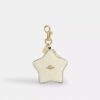Colgante para bolsos con forma de estrella en piel exclusiva