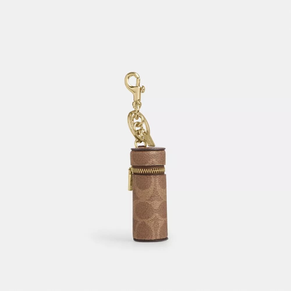 Colgante para bolsos con forma de estuche de pintalabios en Signature Canvas