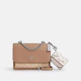 Colgante para bolsos «Klare» con estampado de estrellas