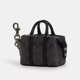 Colgante para bolsos «Mini Trekker» en Signature Canvas