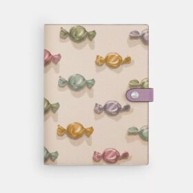 Cuaderno con estampado de caramelos