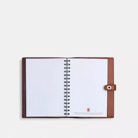 Cuaderno en Signature Canvas con motivo de tren navideño