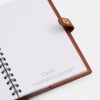 Cuaderno en Signature Canvas con motivo de tren navideño