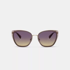 Gafas de sol cuadradas de metal con herrajes en forma de C