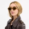 Gafas de sol geométricas con detalles de «C»