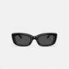Gafas de sol rectangulares estrechas con herrajes «C»