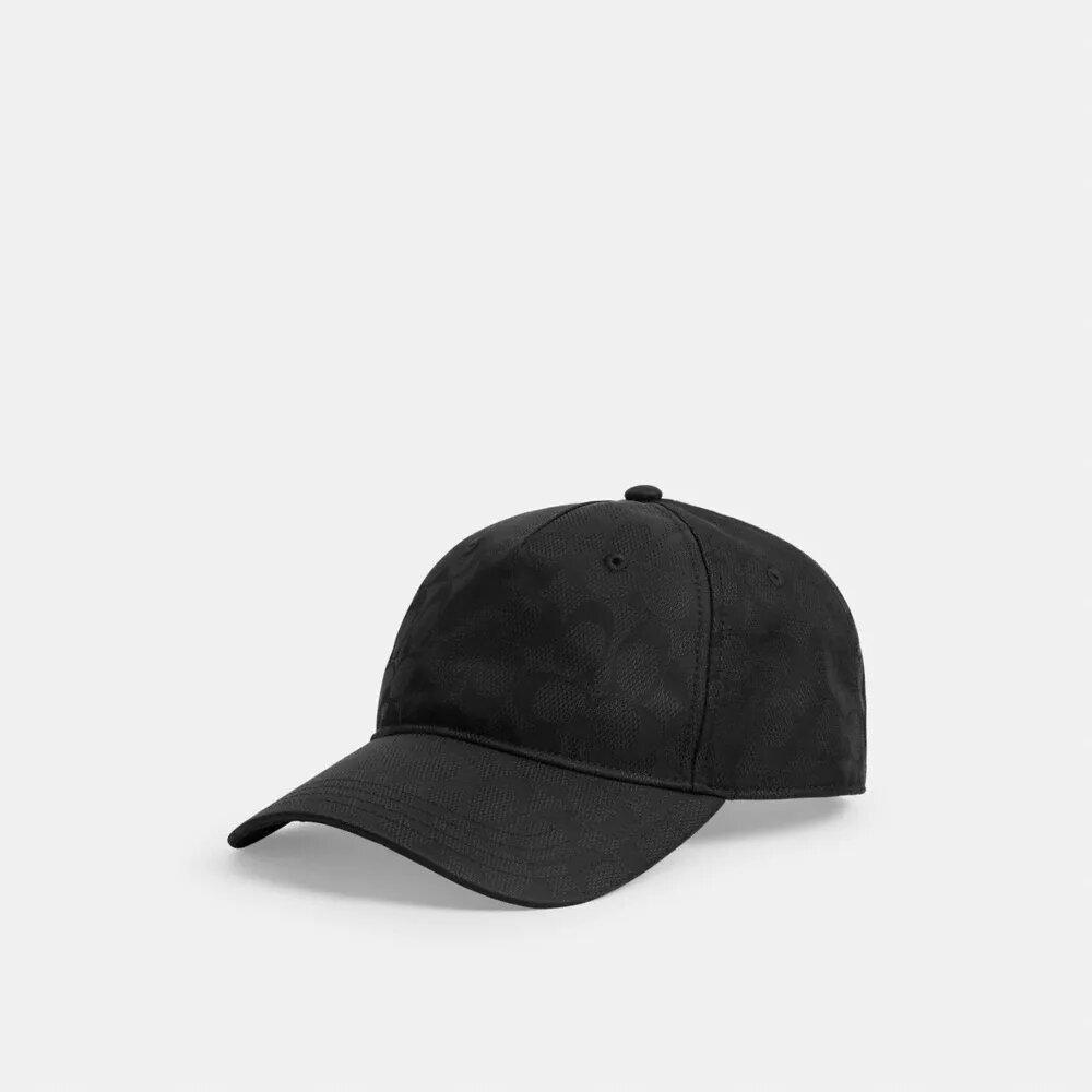 Gorra de béisbol en tonos a juego