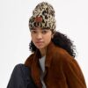 Gorro con estampado de leopardo