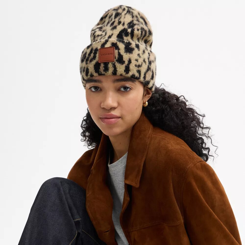 Gorro con estampado de leopardo