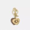 Llavero con corazones de Signature Canvas