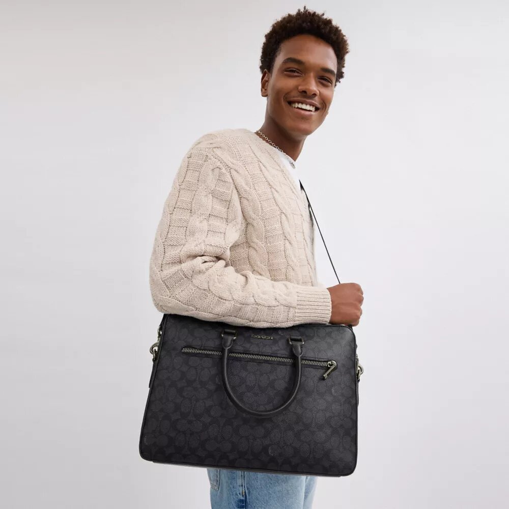 Maletín Ethan Slim en Signature Canvas