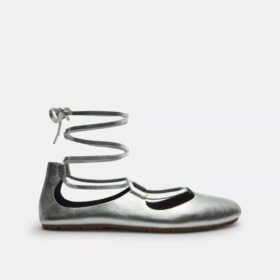 Manoletinas blandas con cordones