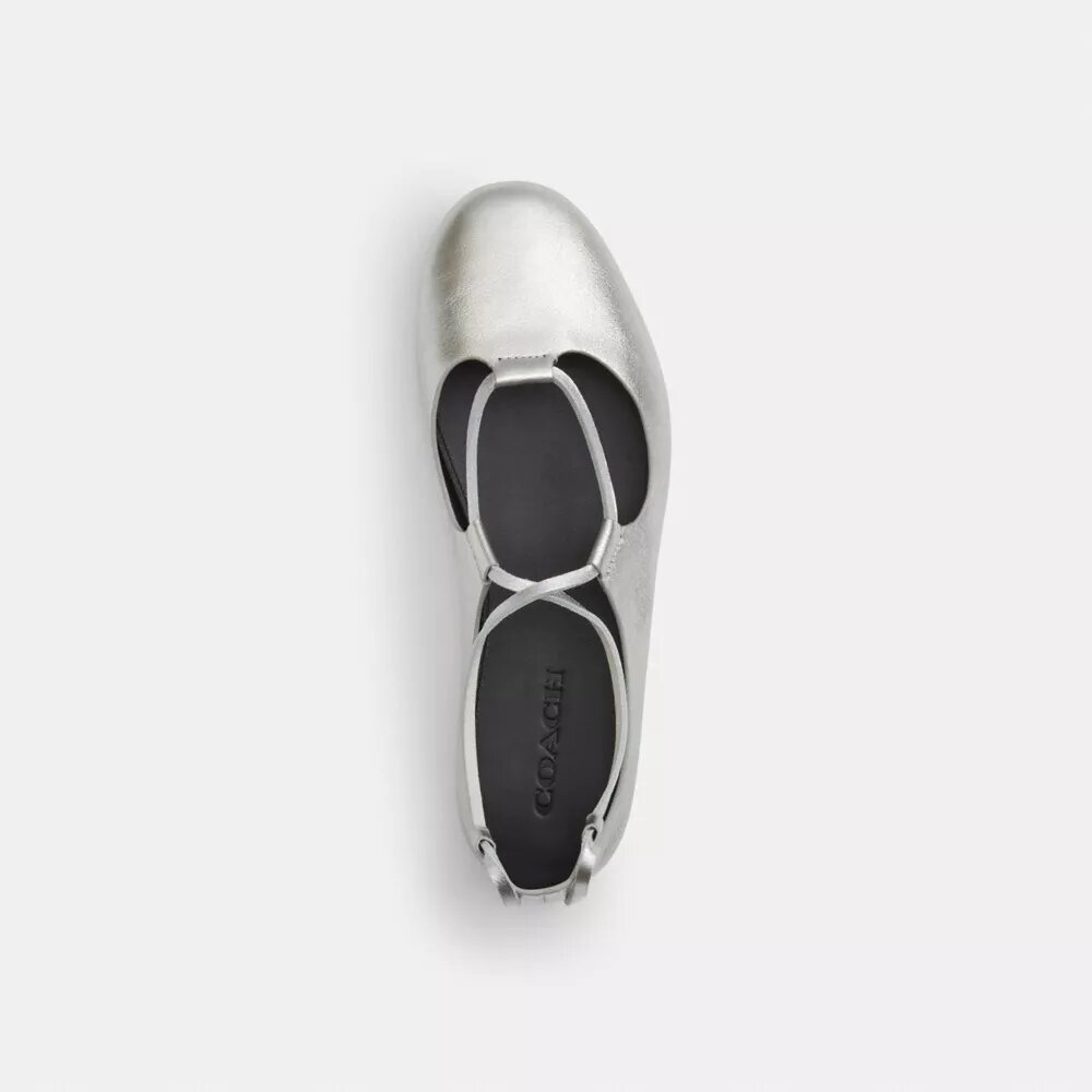 Manoletinas blandas con cordones