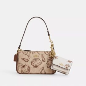 Mini colgantes para bolsos Klare con estampado de conchas